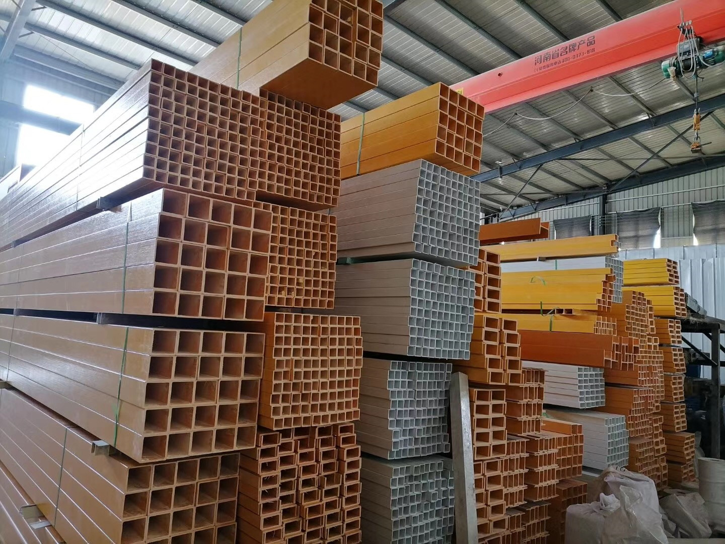 厂家生产销售玻璃纤维方管 圆管 拉挤玻璃钢型材 工字钢管绝缘拉挤型