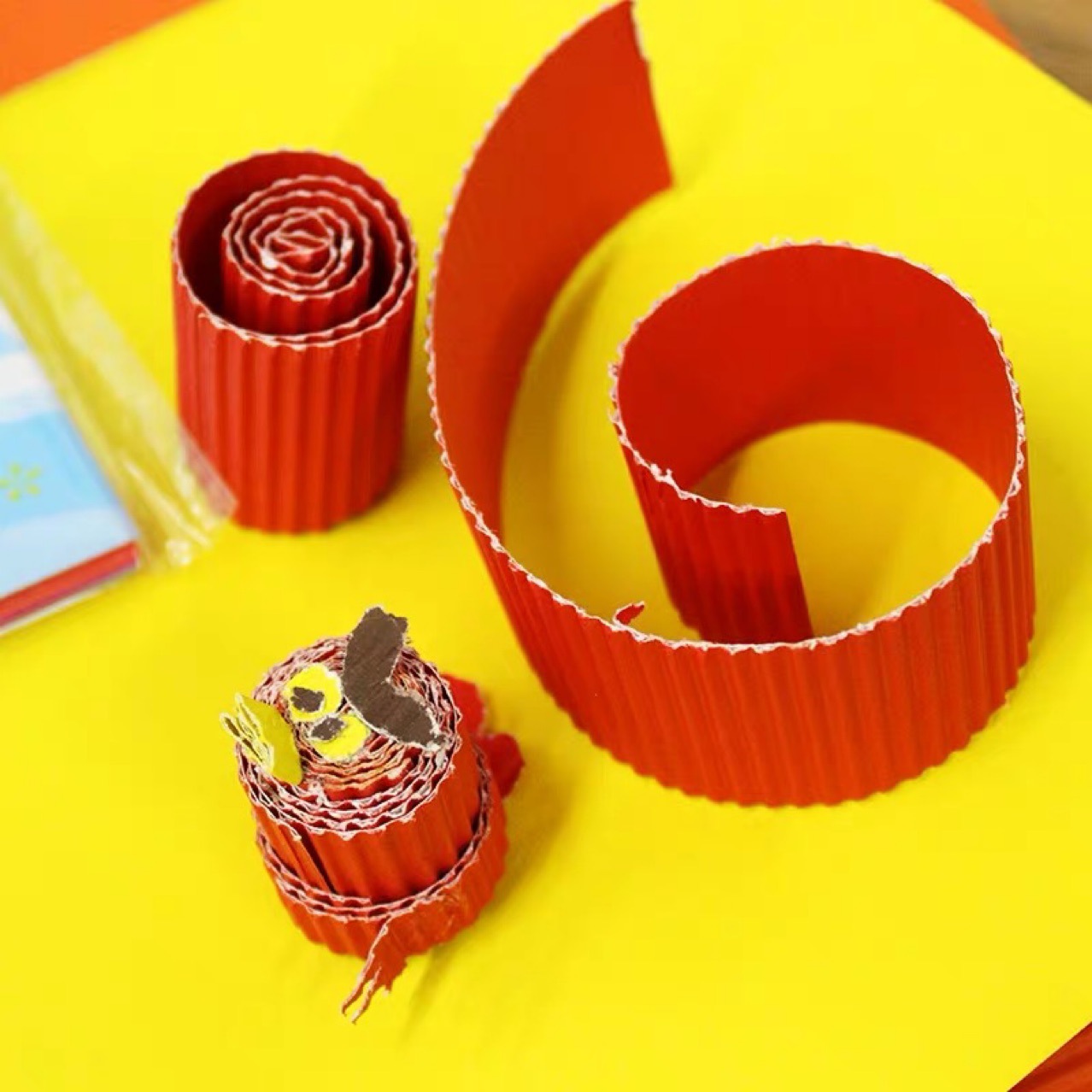 彩色瓦楞纸 幼儿圆儿童创意diy多用途手工折纸 手工模型纸彩纸