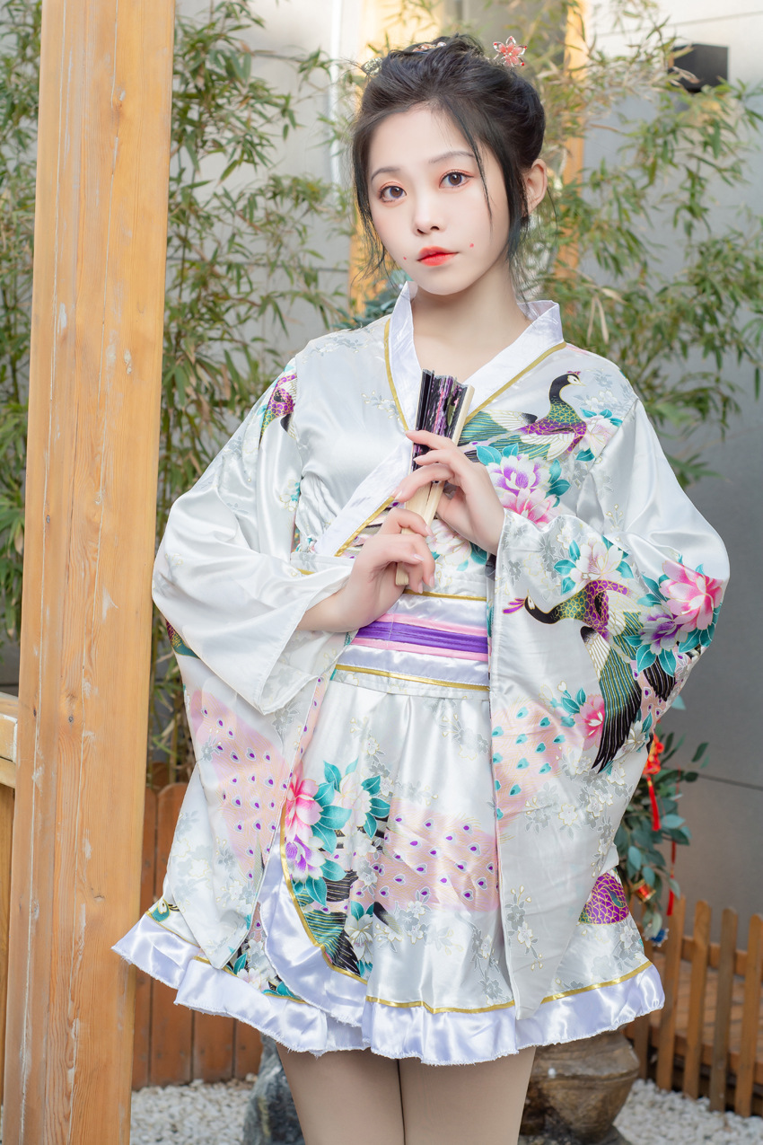 日本正装女款孔雀和服舞台演出服装拍照和服工作活动外贸一件代发