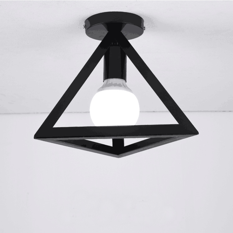 北欧创意餐厅吧台铁艺三角形灯具美式个性阳台服装店过道吸顶灯
