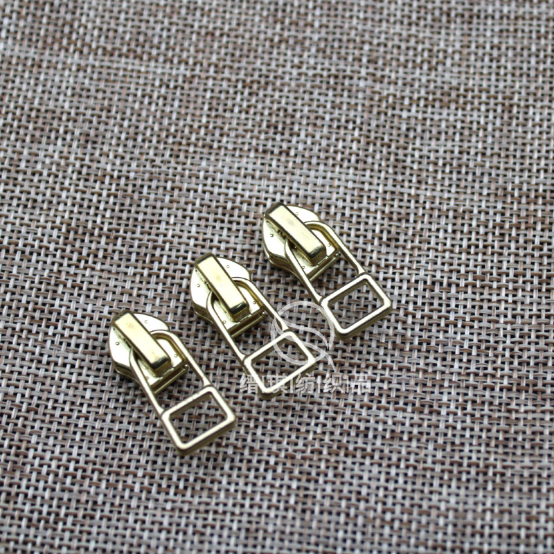 现货正品ykk5号尼龙自锁电镀金色环保拉头品质保证满包邮