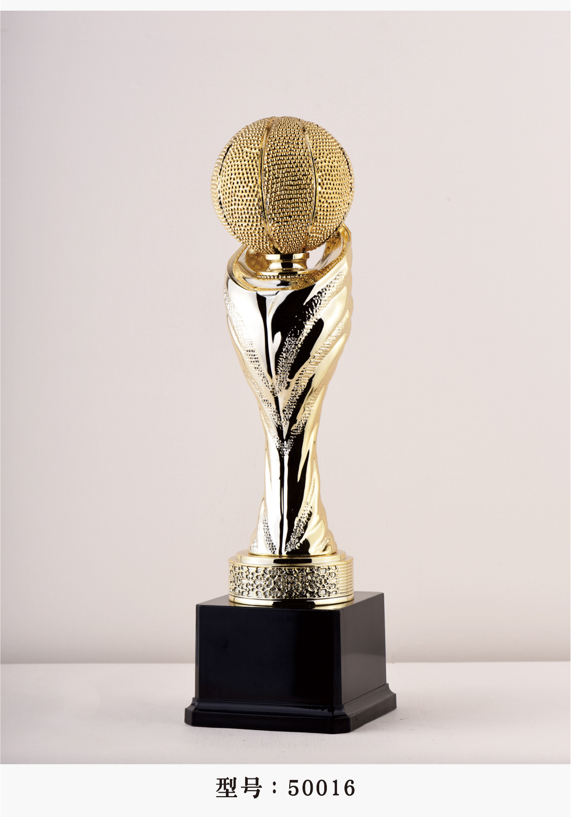 金马奖杯 足球比赛 各类体育赛事 创意新颖冠军杯 金色可定制