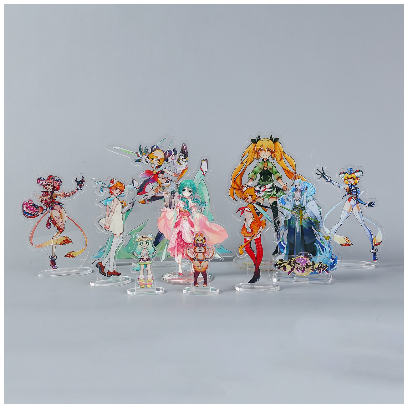 亚克力动漫立牌人形立牌 亚克力明星卡通人物周边工艺品摆件