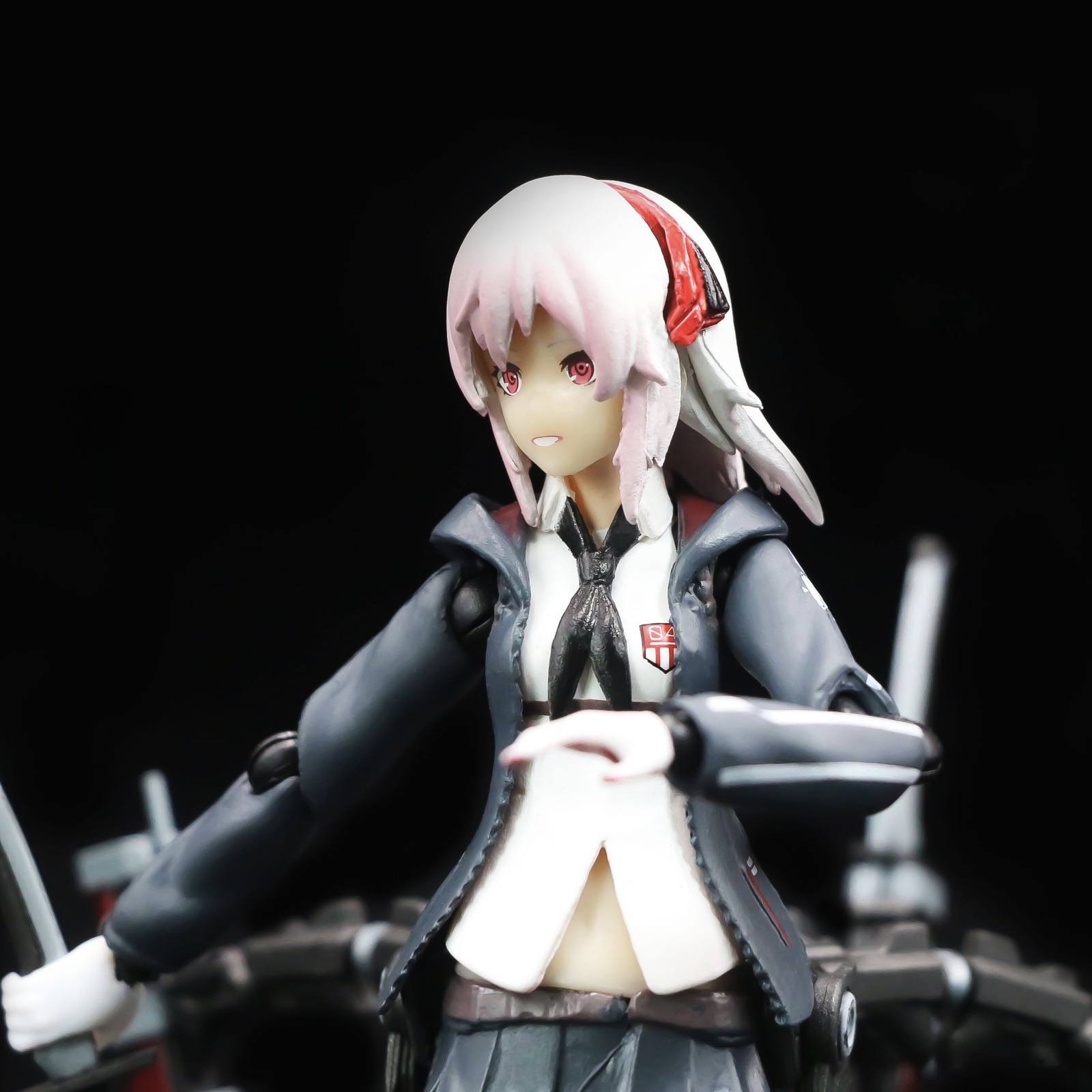 动漫手办 figma 422# 重兵装型 女高中生 可动 模型 摆件 14cm_1.