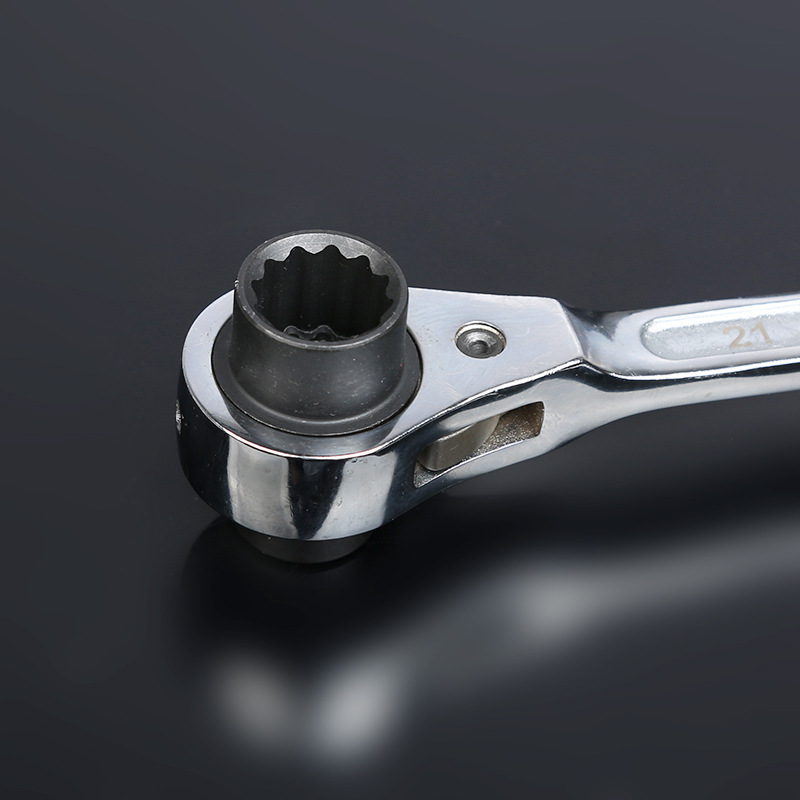 五金工具公制快速脱落尖尾棘轮扳手黑银色双向棘轮套筒扳手