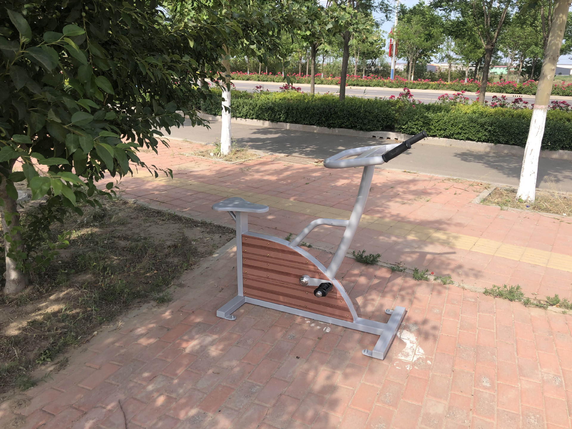 批发塑木户外室外小区社区公园健身器材新国标健身路径健身车