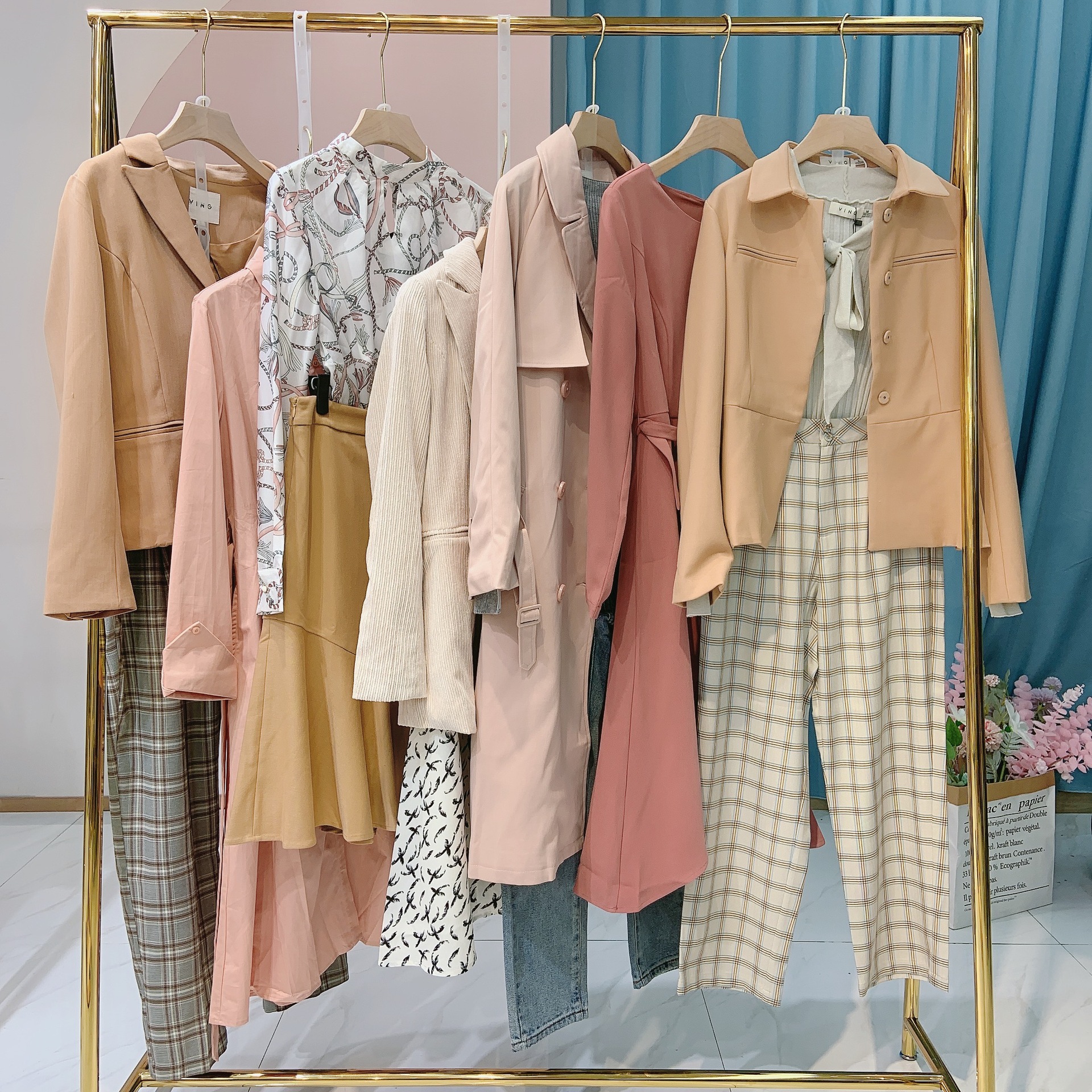 茜蒙诗2020秋 专柜撤柜三标齐全品牌女装折扣尾货 欧洲站乐町