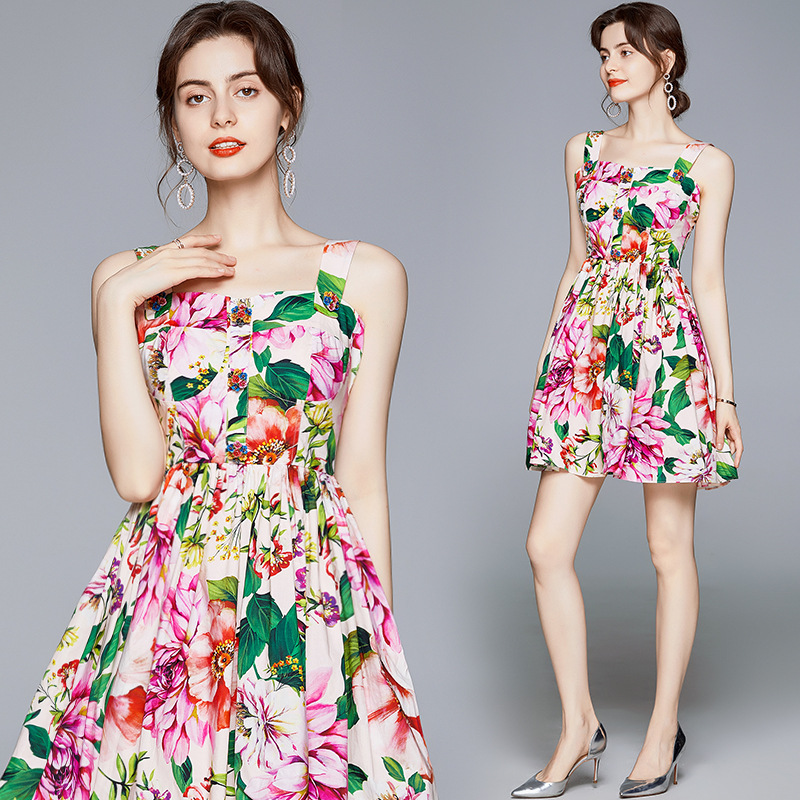 吊带印花收腰连衣裙