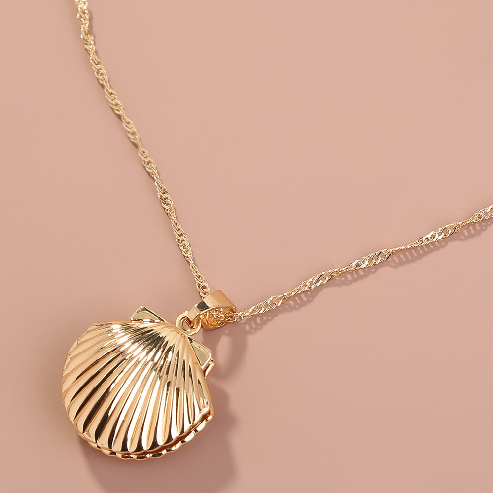 2020夏季简约风海洋贝壳项饰 时尚百搭扇贝金属吊坠项链 批发