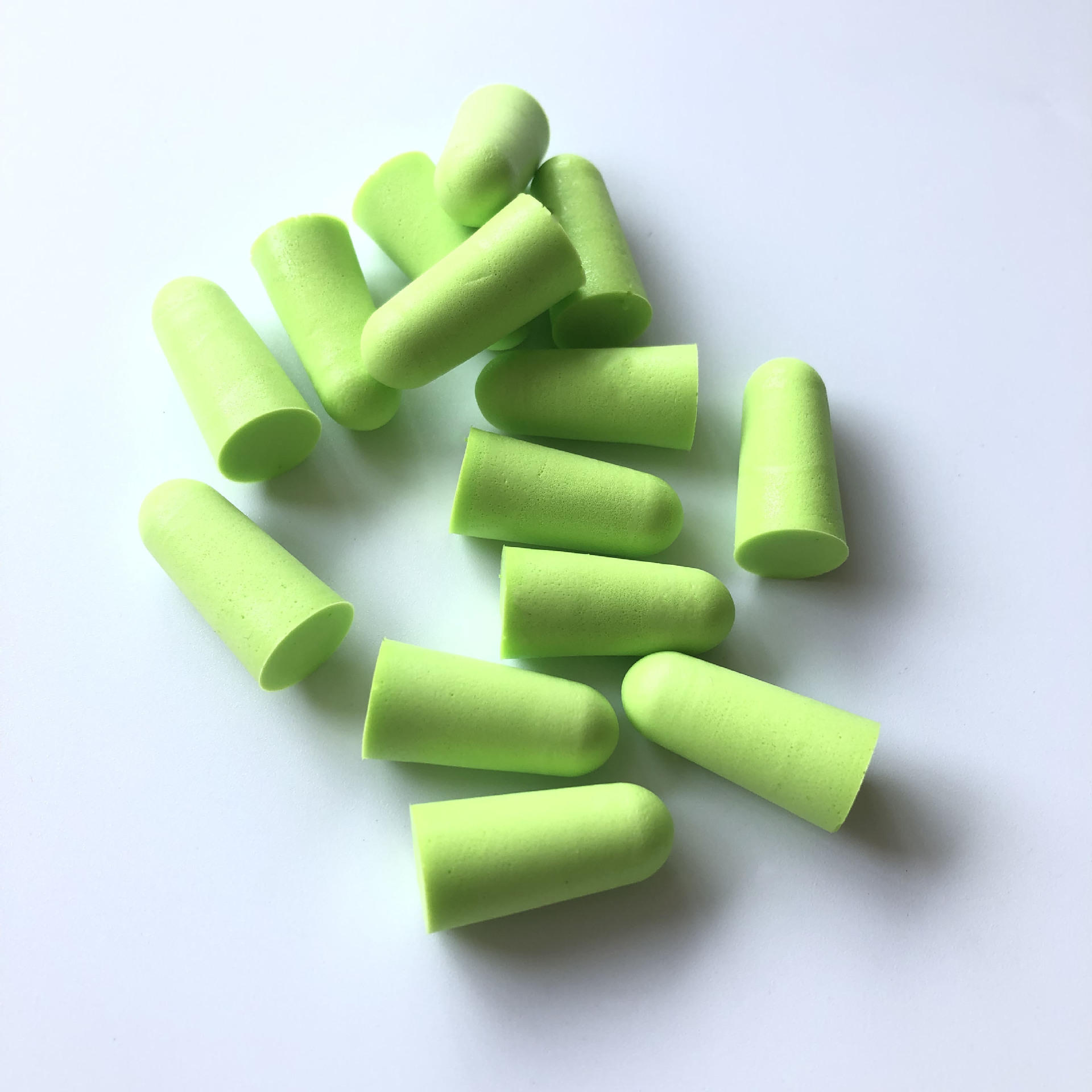 新款特价优惠促销大卖一次性隔音海绵睡眠降噪耳塞