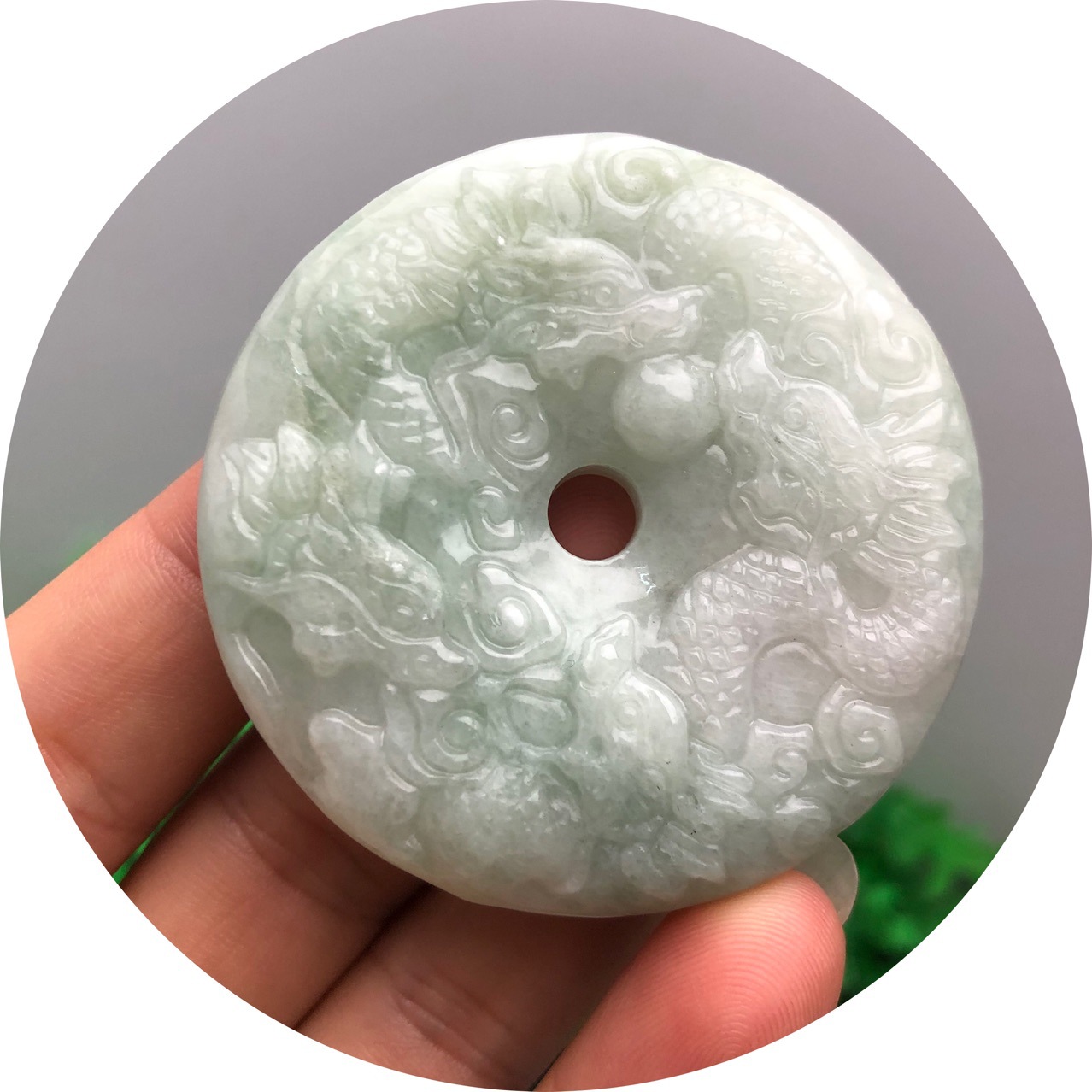 缅甸a货翡翠九龙工艺护主生肖龙扣糯种玉石吊坠挂件四会玉器批发