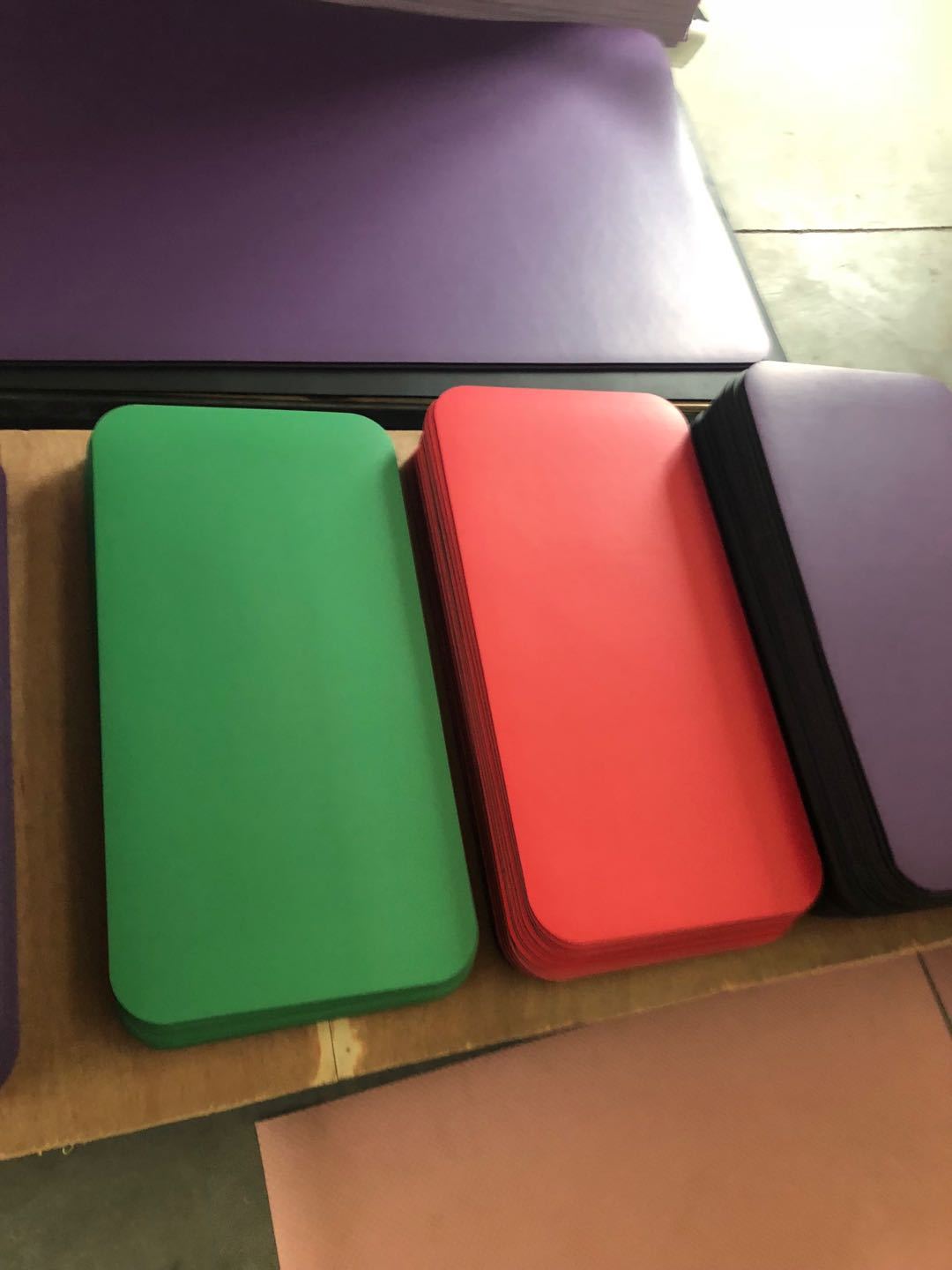 迷你个性pu橡胶瑜伽垫天然橡胶瑜珈垫土豪垫瑜伽垫