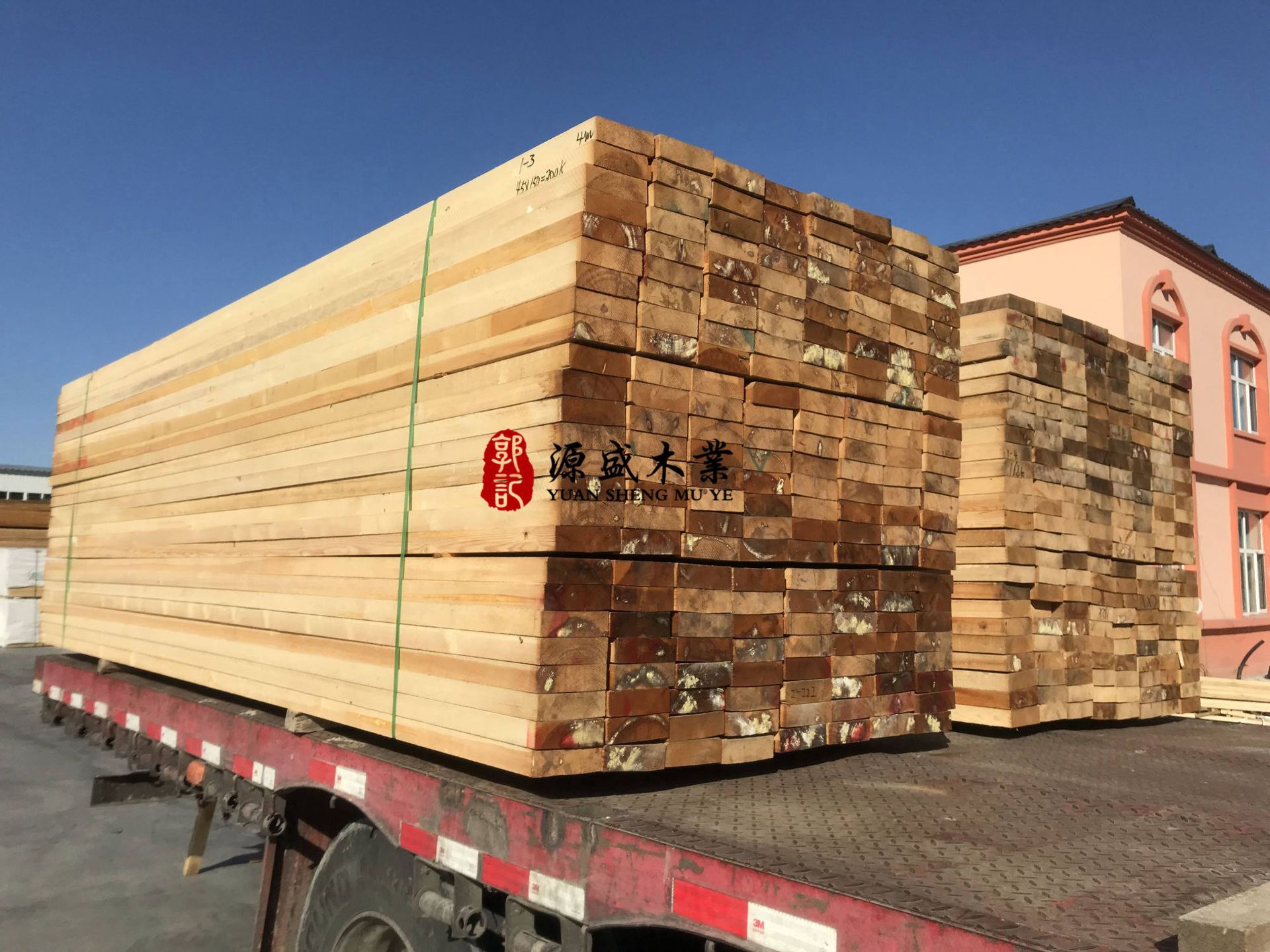 批发俄罗斯无结樟子松木板材实木无节大板单面樟松木线材