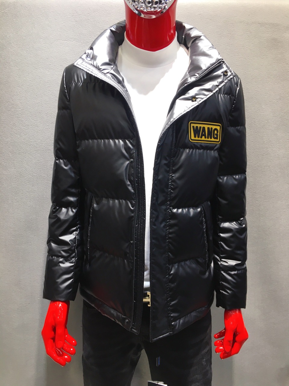 2020男式亮皮羽绒服休闲青年纯色印花拉链黑色基本款冬季男式外套