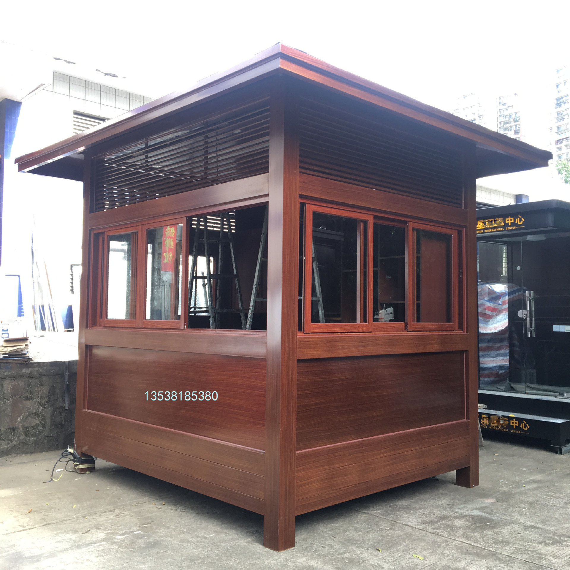 深圳公园服务亭可移动户外保安亭治安岗亭景区活动售票亭厂家