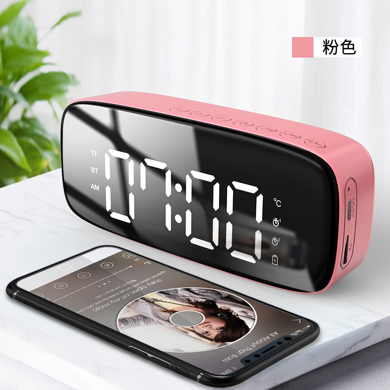 新款无线蓝牙时钟闹钟温度收音播报学生家用跨境智能镜面便携音箱
