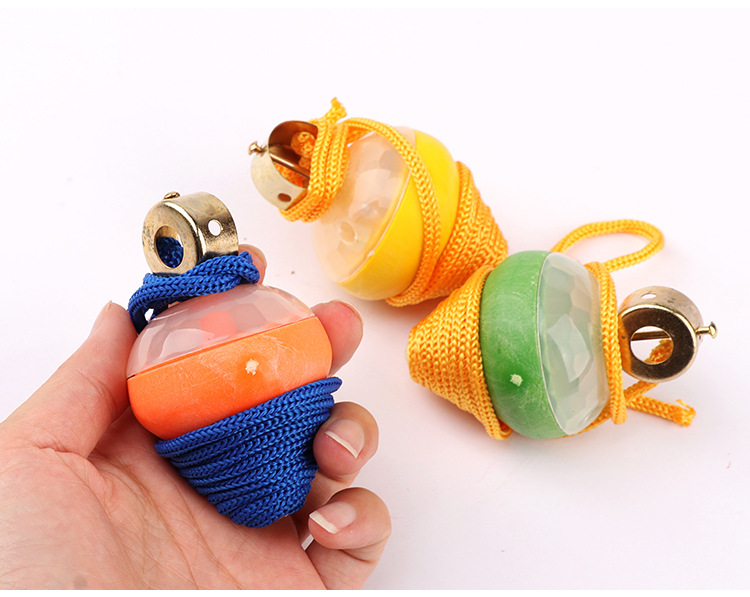 新款甩绳陀螺 拉绳陀螺 传统怀旧牵线陀螺 儿童地摊益智玩具批发