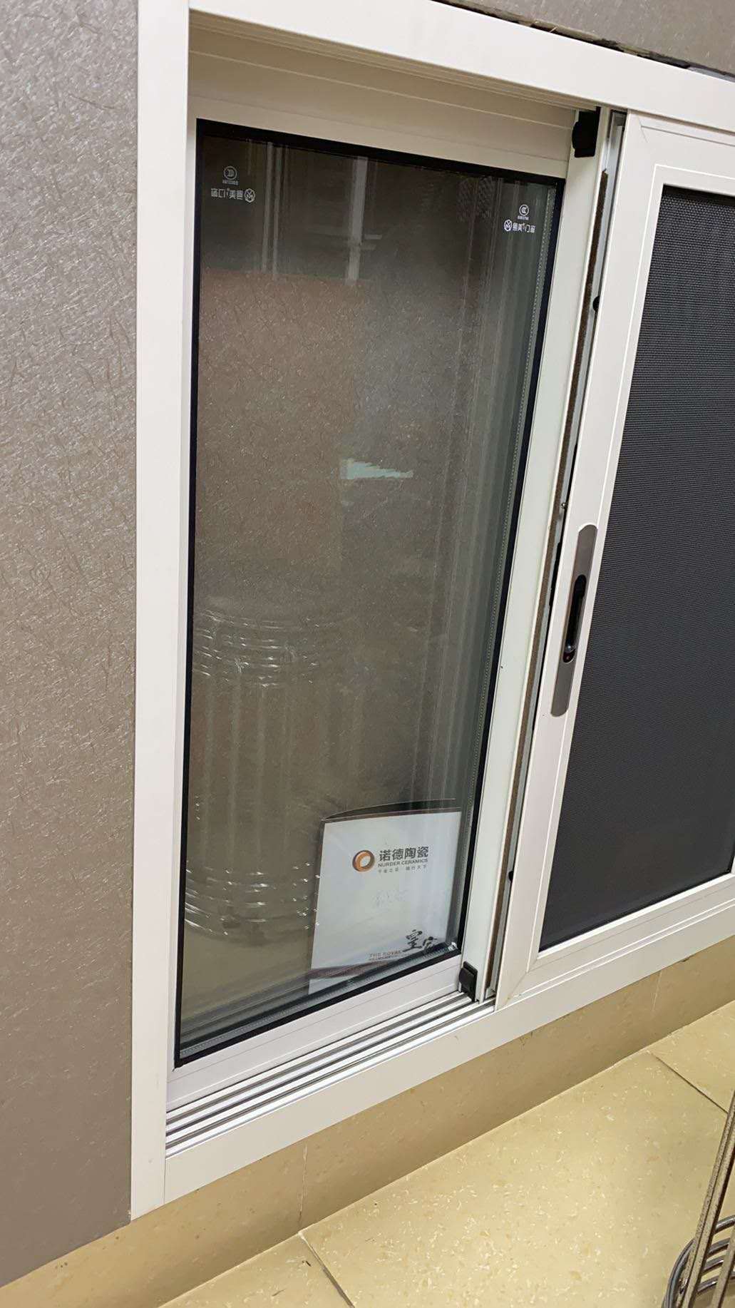 e玻璃5 9a 5双层钢化玻璃风格现代简约是否跨境出口专供货源否是否