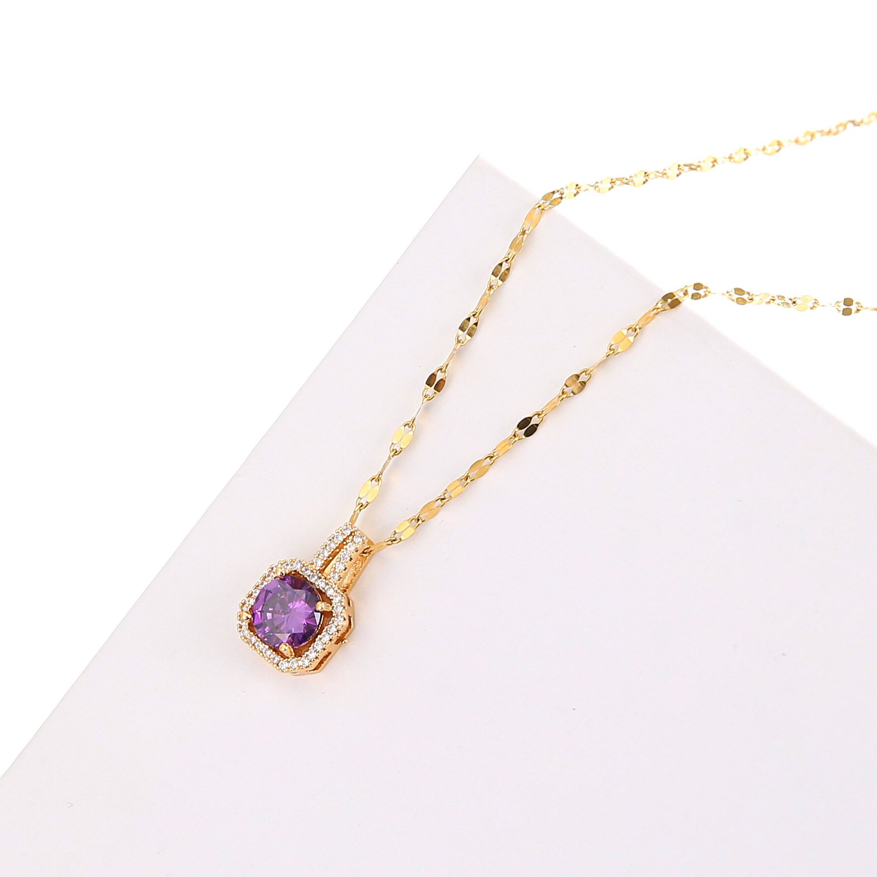 韩国新款钛钢时尚方形钻石项链女ins网红灵动锆石几何吊坠项饰品