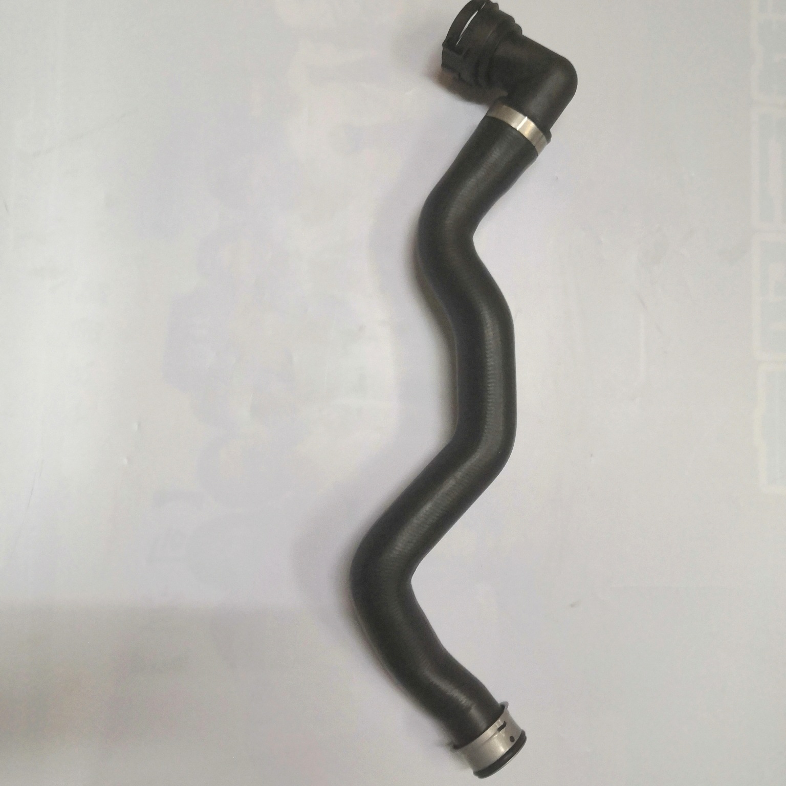 适用于奔驰ml350 / gl350 w166 散热器冷却液软管1665000475