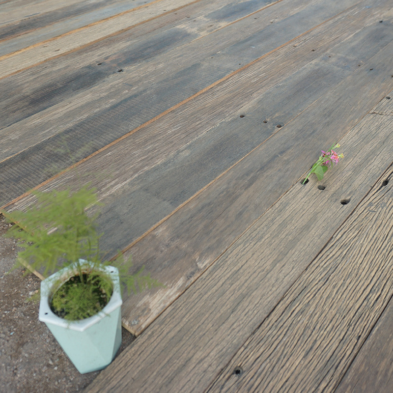油楸木风化地板原木老料护板老木板实木地板复古背景板装饰内墙板