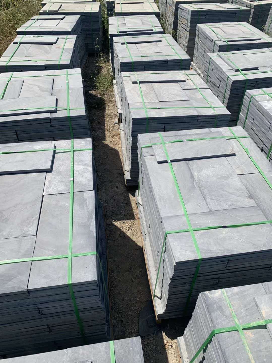 厂家直销天然青石板机切面庭院别墅地砖景观人行道地面砖仿古青石