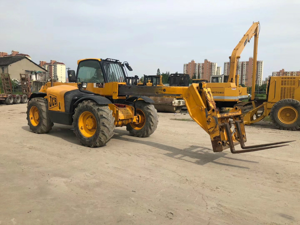 出售二手jcb535-95伸缩臂叉装车 叉车