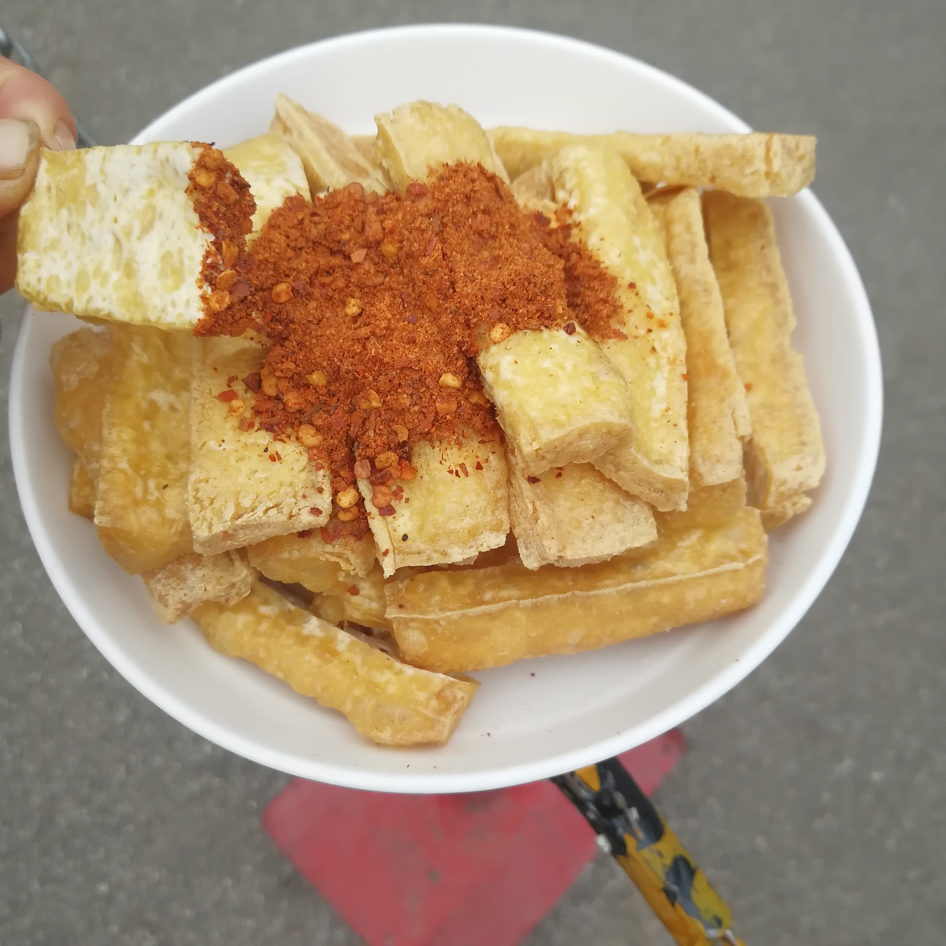 云南特产建水石屏手工包浆豆腐烧烤油炸火锅盒装爆浆豆腐