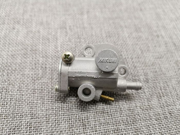 适用于摩托车配件潇洒木兰50机油泵金鸟tb50机油泵梦精灵罗马假日