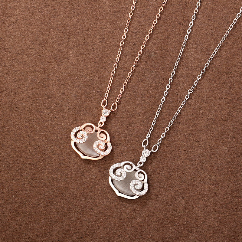 925纯银如意锁项链女 新款民族风平安长命锁镶钻玉石锁骨链银饰品