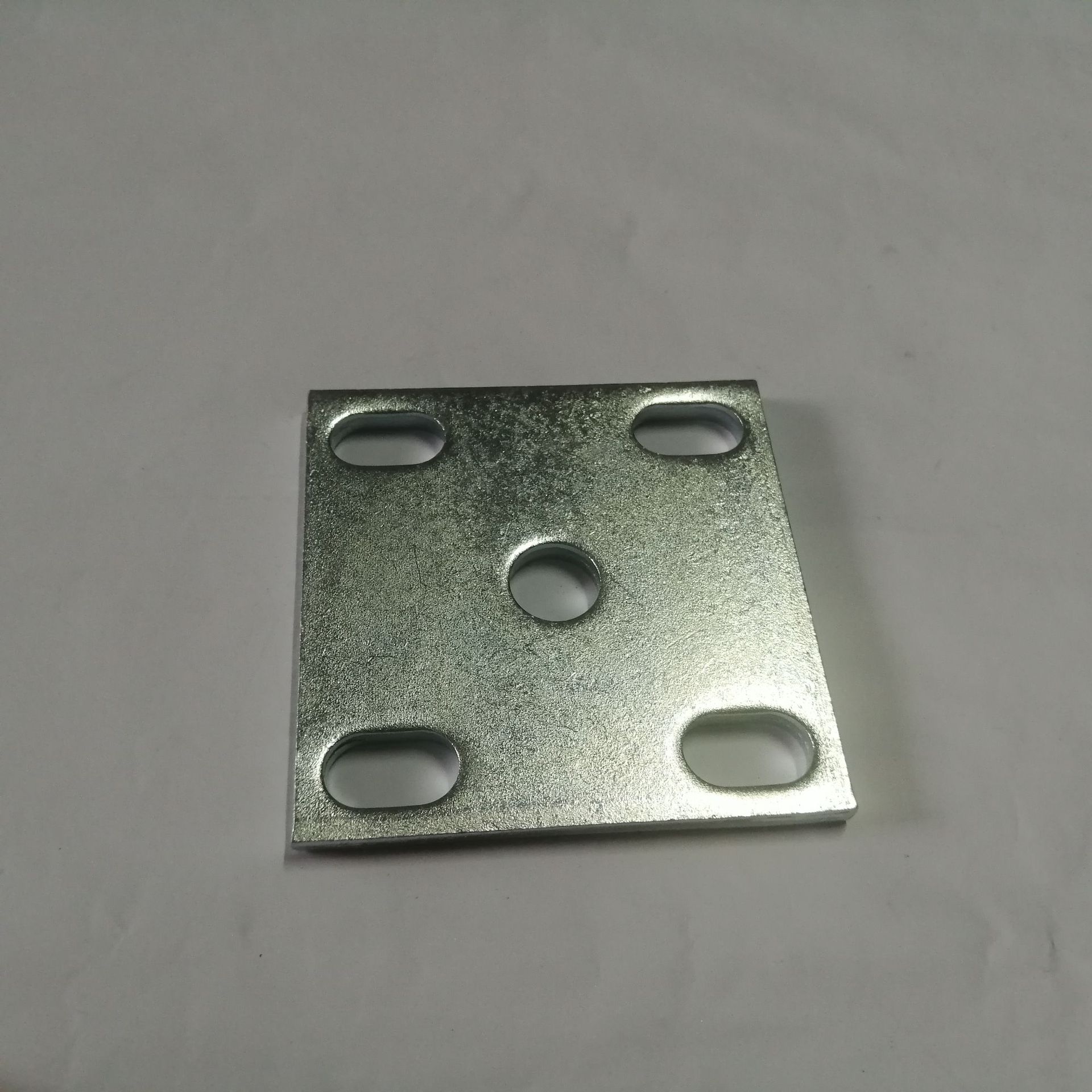 轴板簧压板,u型螺栓板簧轴配件适用于50,60的轴 拖车配件