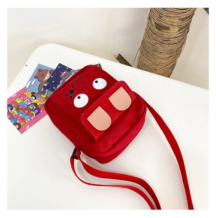 Japanese Ins Cute and Ugly Girl Canvas Shoulder Bag Funny Personality Cartoon Big Eyes Student Small Bags Women