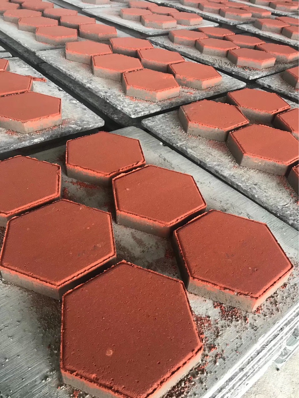 水泥砖透水砖红色砖头300*300*50广场砖人行道公园走道砖广州发货