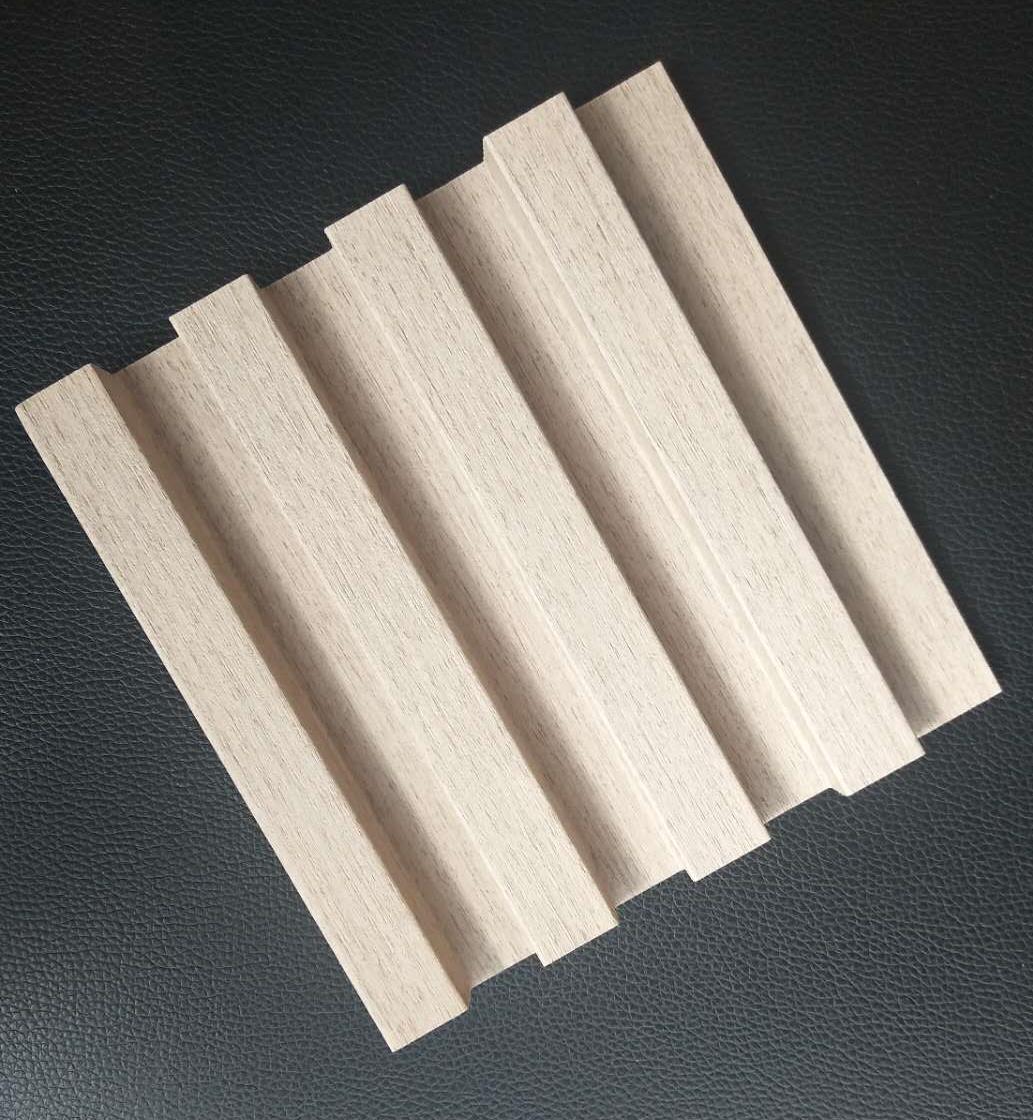 装饰木线条 松木 可定制原木指接板 墙身板 室内护墙板
