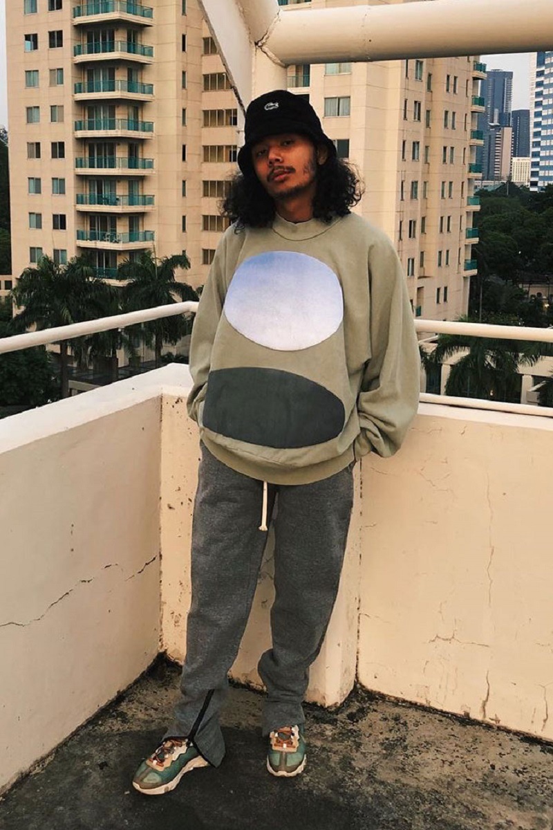 kanye west jesus is king侃爷专辑周边限定发泡字母男女套头卫衣