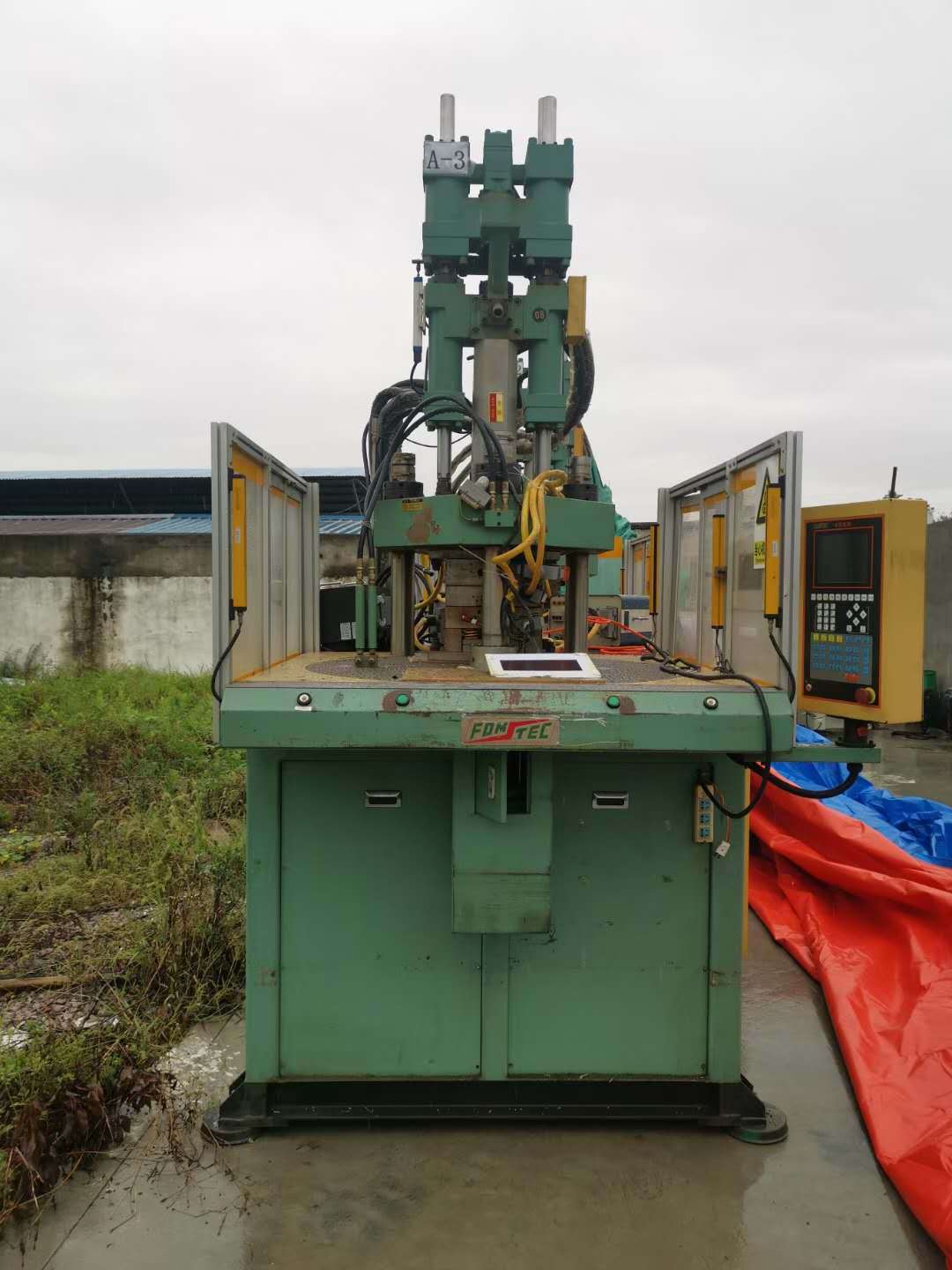 大量供应全自动立式注塑机精密立式注塑机伺服立式注塑机宁波