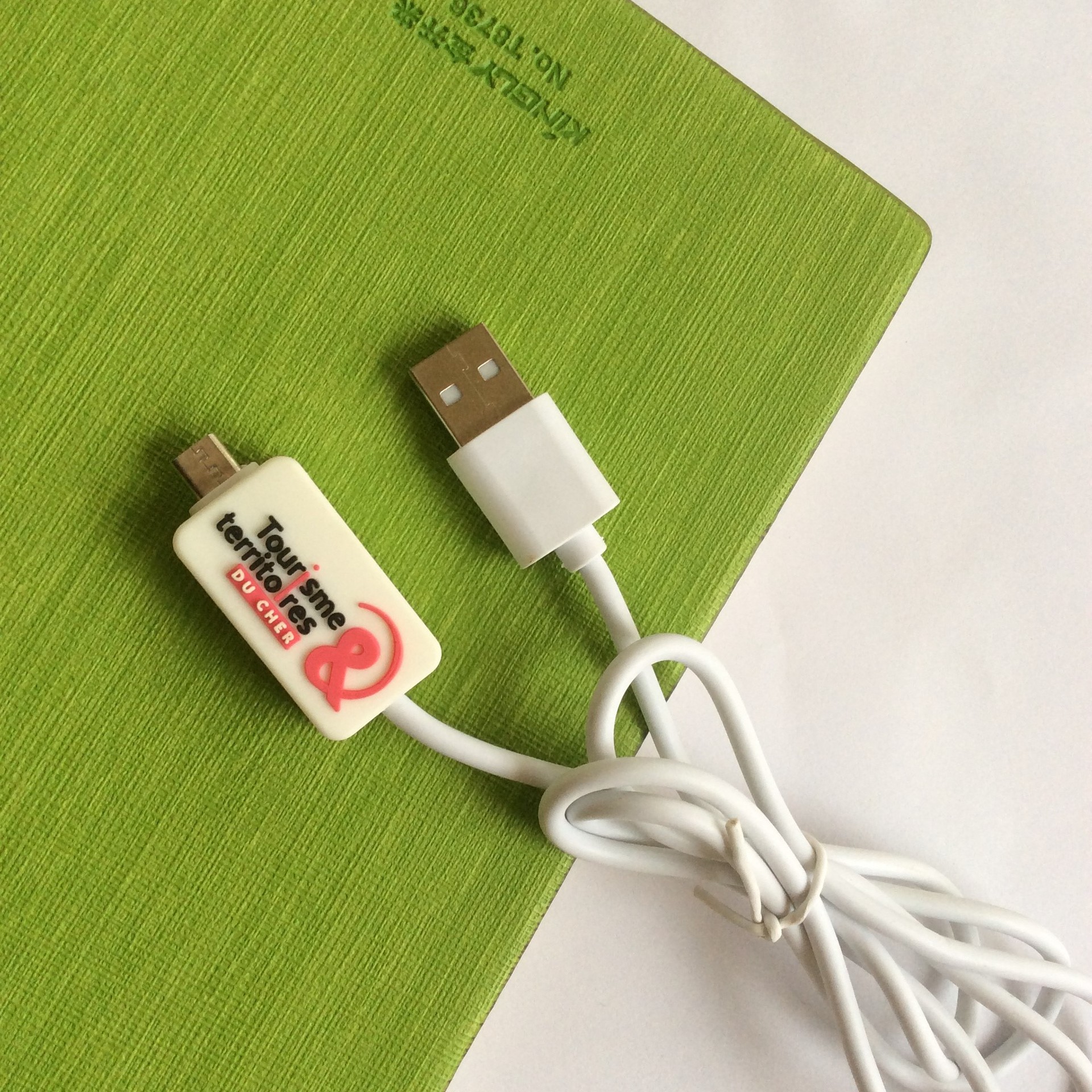 定制生产充电线头套通用型 一口咬苹果数据线头 防折断软胶头套