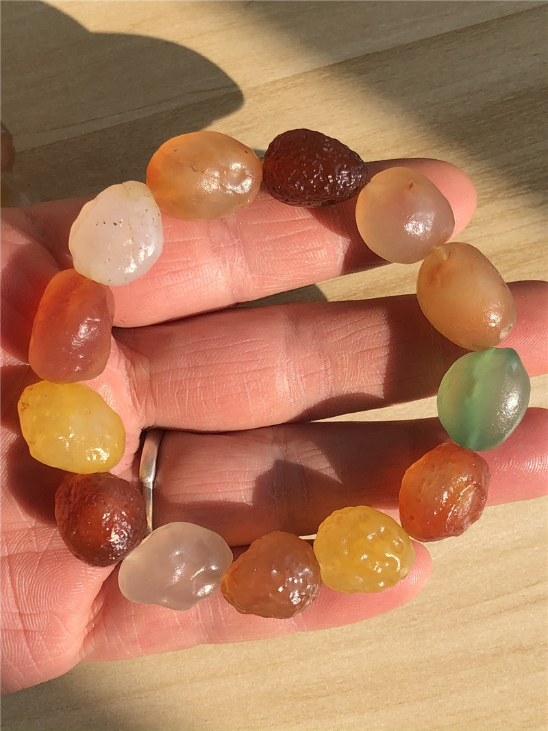 阿拉善戈壁玛瑙原石手串糖心经脉石手串批发