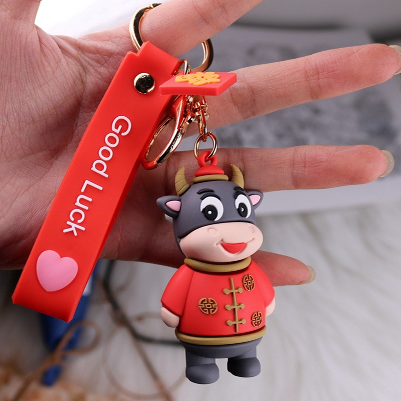 新年牛年元旦圣诞小礼物可爱小玩偶钥匙扣链挂件义乌小商品小礼品