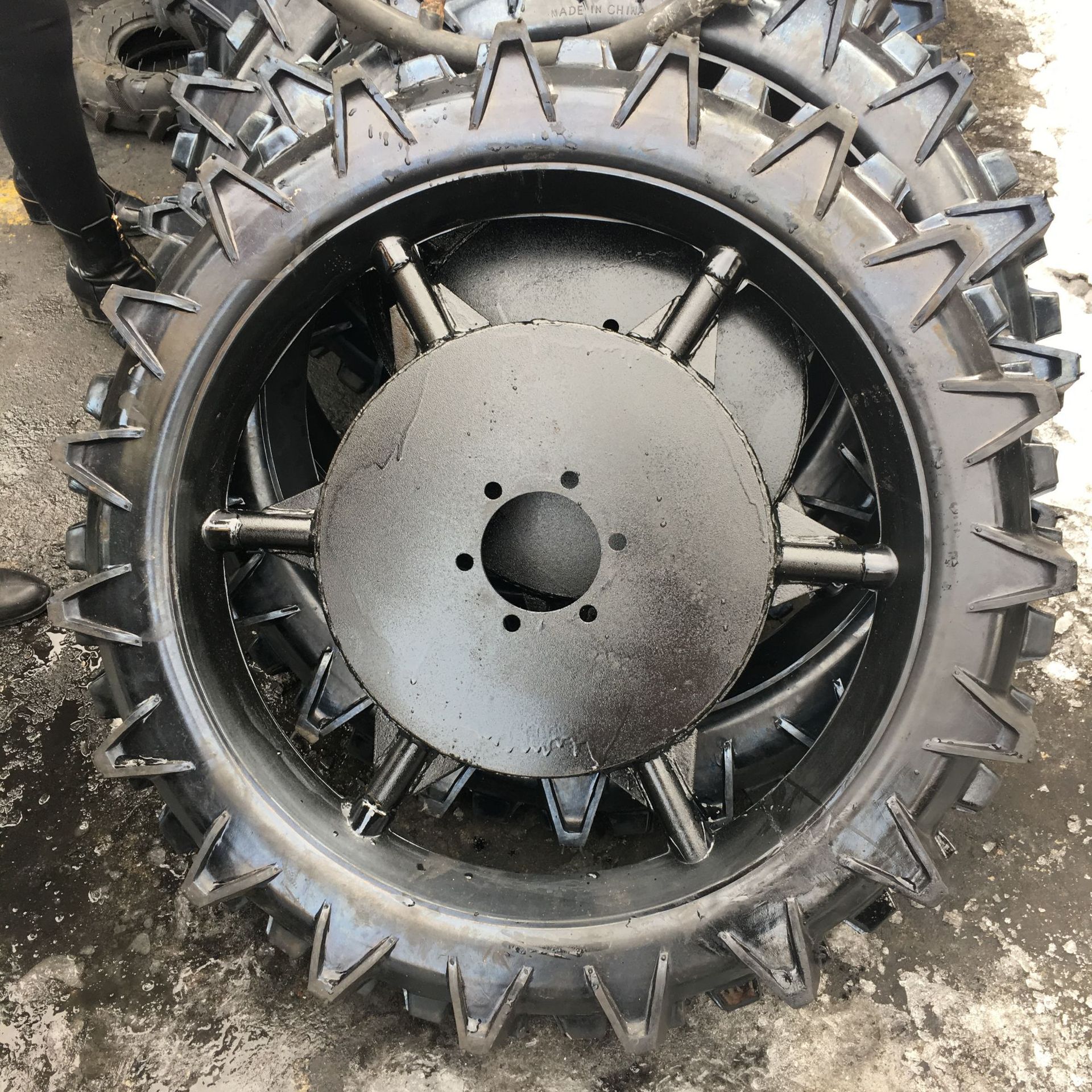 出口 中耕打药喷药机机改装轮胎 加高加厚配钢圈500-32叶片水田轮