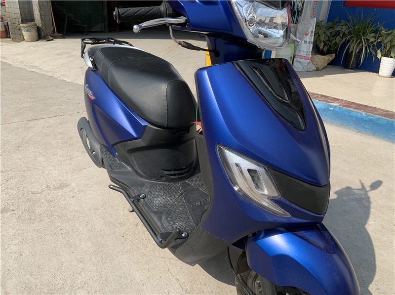 适用于铃木小海豚侧面保险杠简易型保险杠qs110t-3防摔侧边保护杠