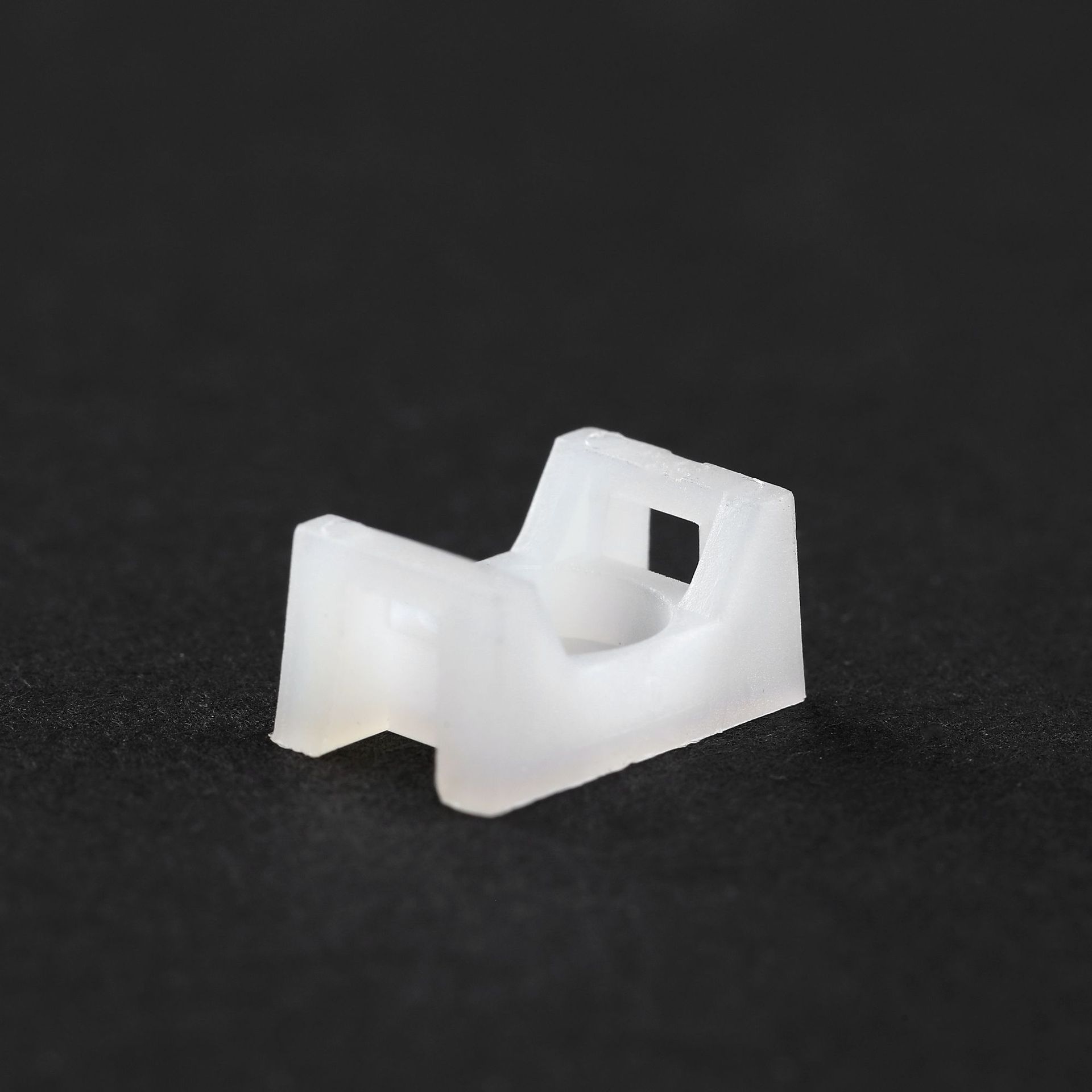 essentra益升华厂家直销扎线带底座扎带固定座fth-28线座