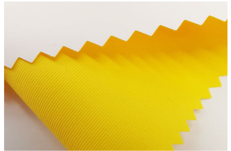 320d尼龙塔丝隆离型纸贴膜面料户外滑雪服冲锋衣夹克面料