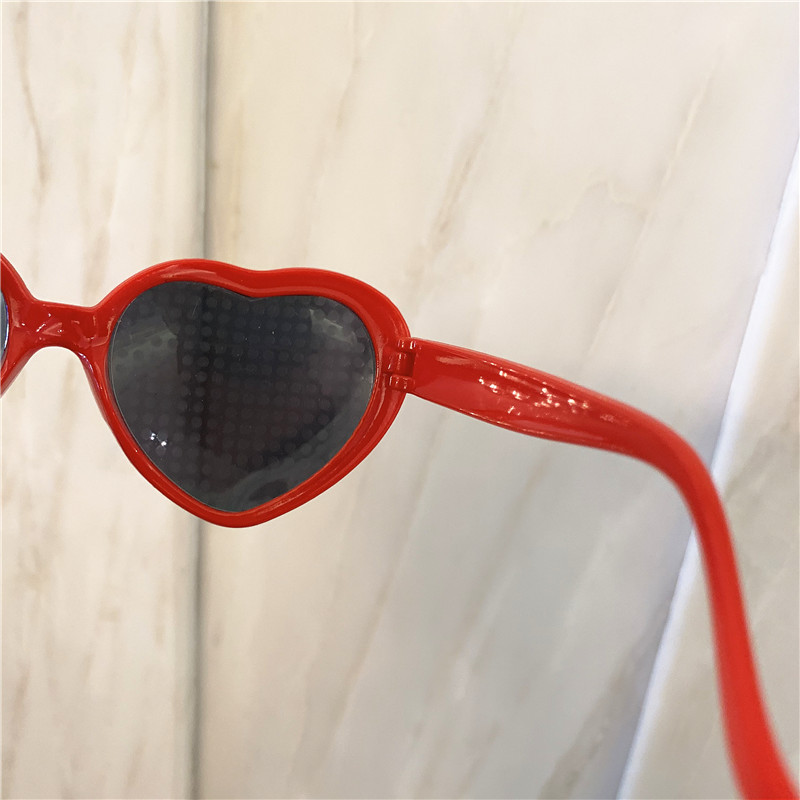 抖音同款爱心特效眼镜夜晚灯光变爱心眼镜网红太阳镜桃心心形墨镜