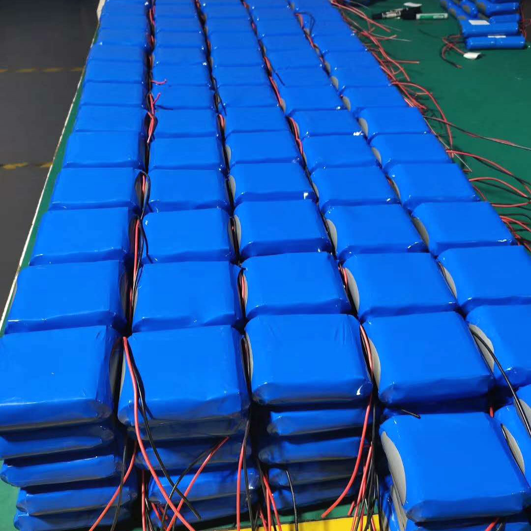 厂家生产32700磷酸铁锂电动摩托车太阳能路灯锂电池3.2v6000mah