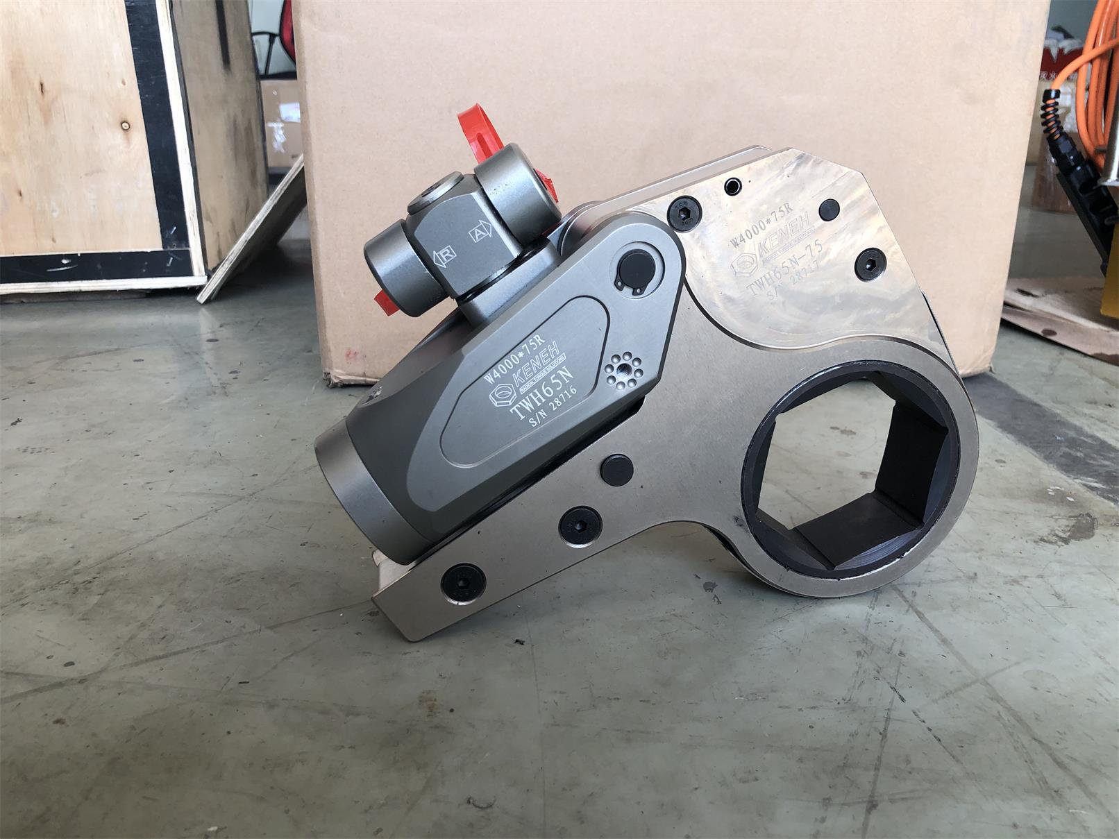 液压扳手中空型风机叶片安装专用4型扳手twh65n