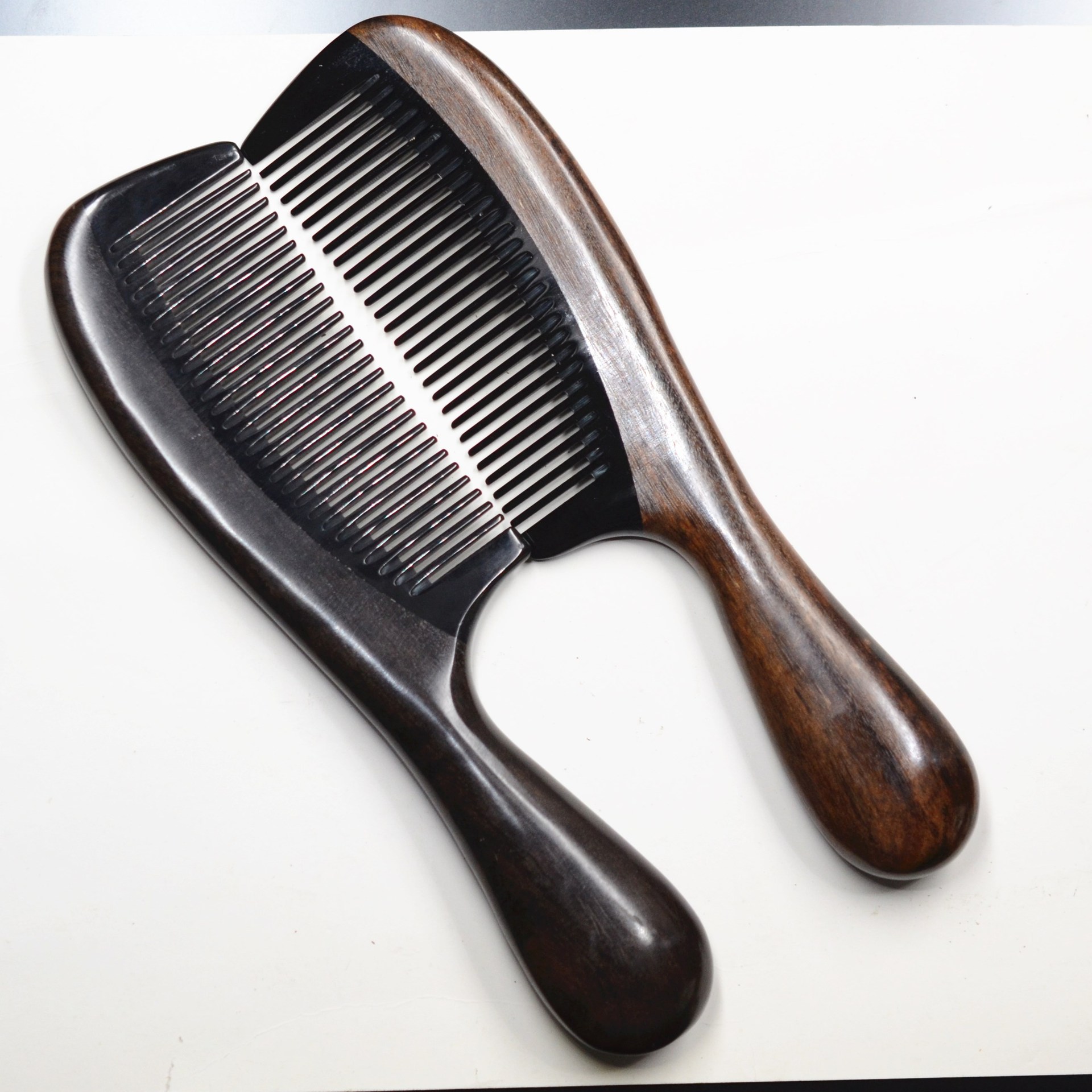 天然沉贵宝20cm牛角拼接梳子 精品圆鼓柄按摩直发梳实用木梳批发