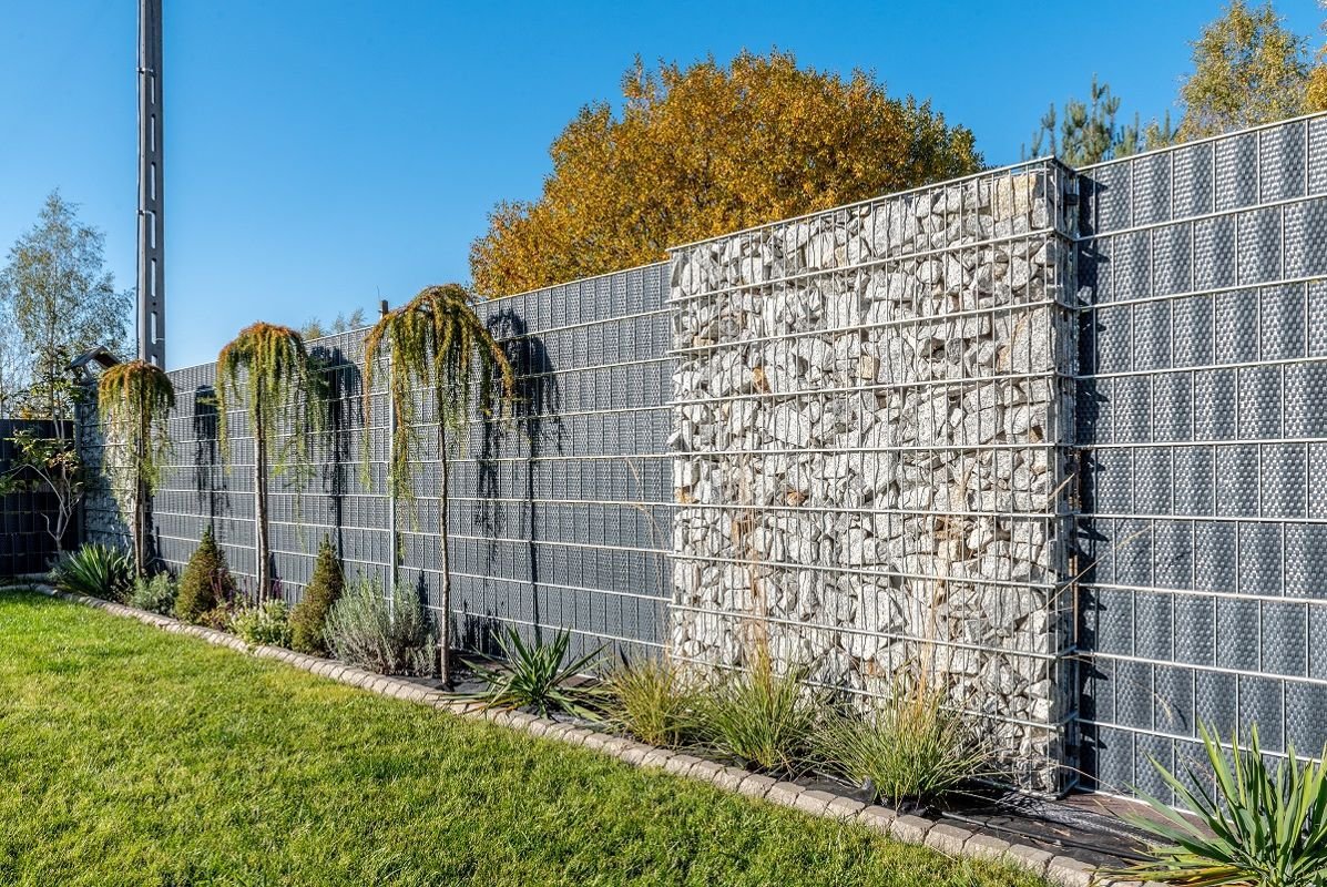 欧洲跨境电商830克19cm x 26m藤编园艺篱笆围墙栅栏布配安装夹