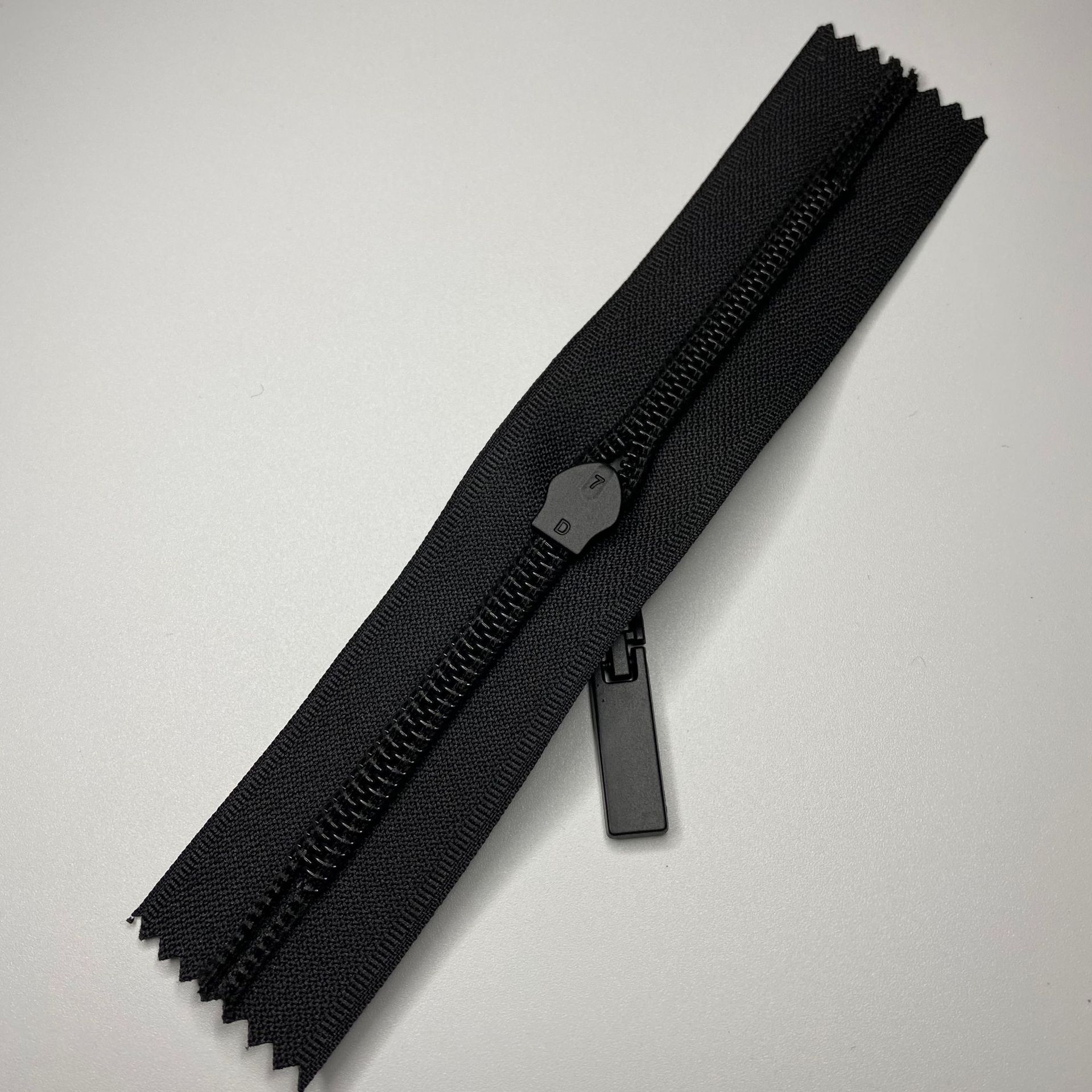 5号尼龙防水拉链 服装箱包帐篷外套冲锋衣拉链 源头工厂可定制