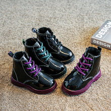 女童靴子单靴2021秋冬新款童靴时尚儿童英伦风加绒马丁靴宝宝皮靴